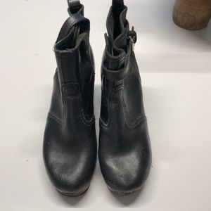 Swedish Hasbeen Booties